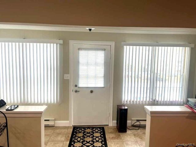 395 Woodbridge Drive C, Ridge, NY 11961