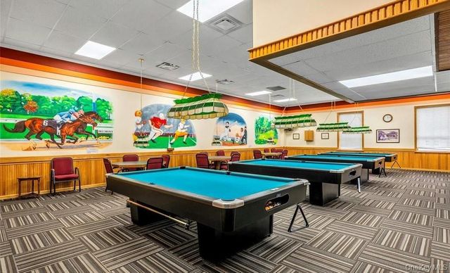 395 Woodbridge Drive C, Ridge, NY 11961