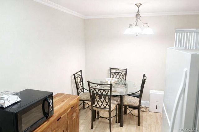 395 Woodbridge Drive C, Ridge, NY 11961