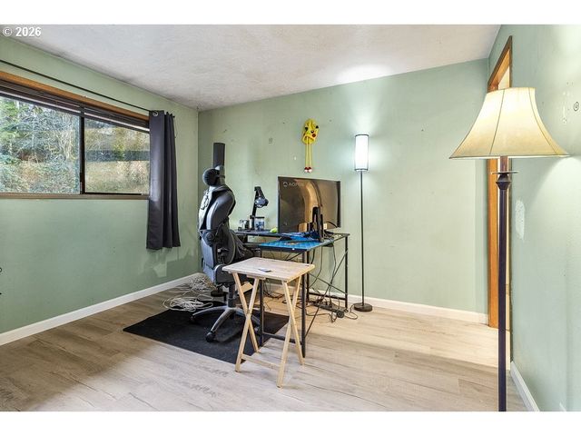 24044 Ne TREEHILL Dr, Wood Village, OR 97060