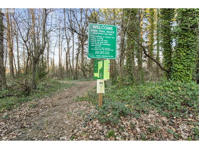 24044 Ne TREEHILL Dr, Wood Village, OR 97060
