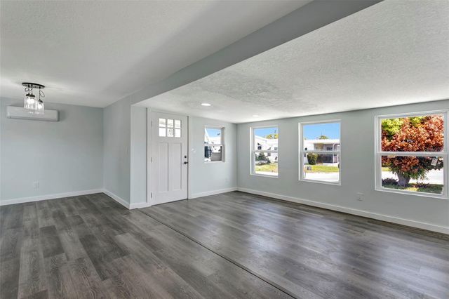 410 W 51ST AVENUE DRIVE W, Bradenton, FL 34207