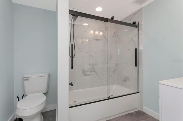 410 W 51ST AVENUE DRIVE W, Bradenton, FL 34207