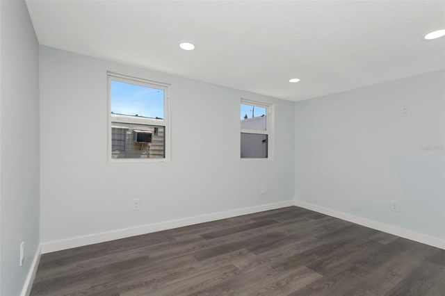 410 W 51ST AVENUE DRIVE W, Bradenton, FL 34207