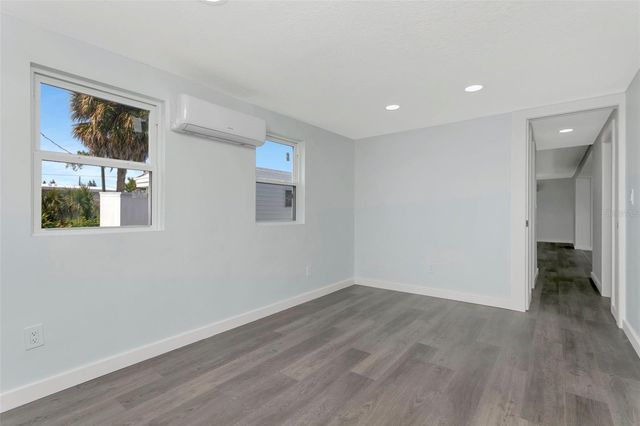 410 W 51ST AVENUE DRIVE W, Bradenton, FL 34207