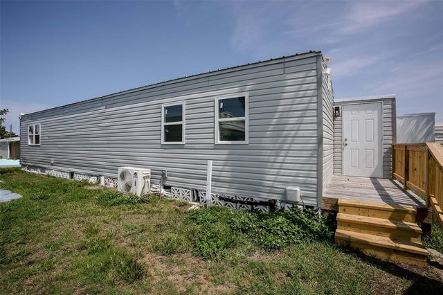 410 W 51ST AVENUE DRIVE W, Bradenton, FL 34207