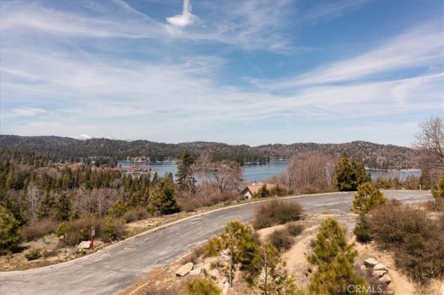 150 Mill Pond, Lake Arrowhead, CA 92352