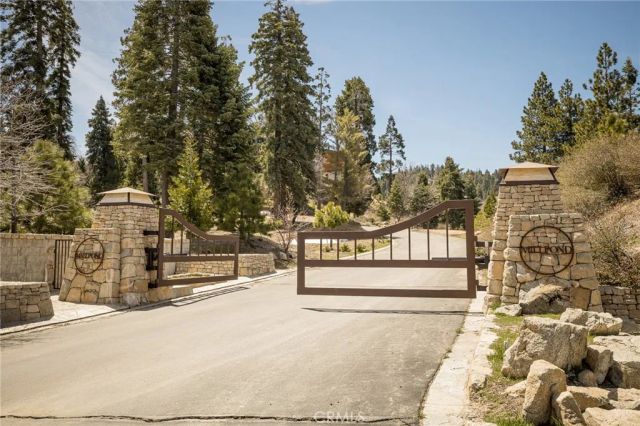 150 Mill Pond, Lake Arrowhead, CA 92352