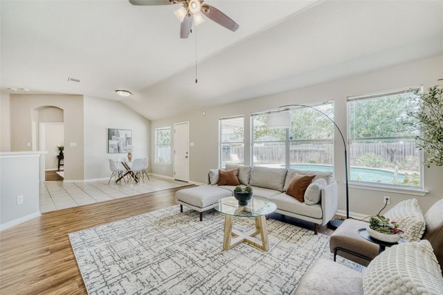 616 Portchester Castle PATH, Pflugerville, TX 78660