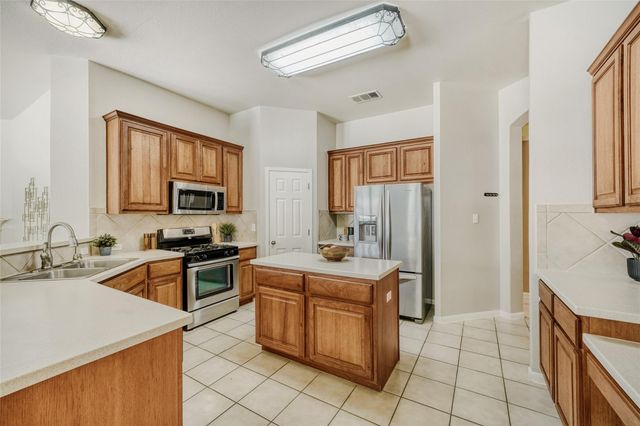 616 Portchester Castle PATH, Pflugerville, TX 78660