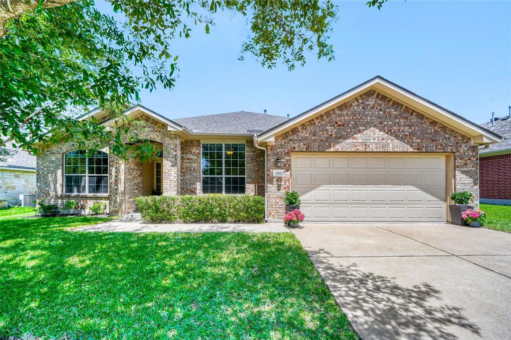 616 Portchester Castle PATH, Pflugerville, TX 78660