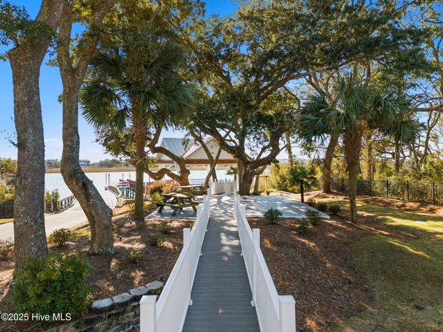 1856 Russell Hewett Road SW, Supply, NC 28462