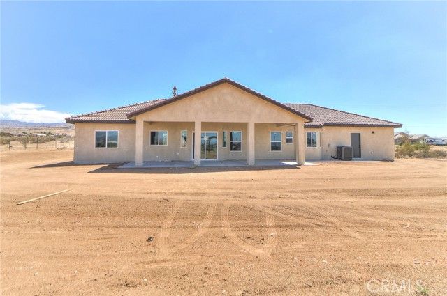 22970 Wren Street, Apple Valley, CA 92308