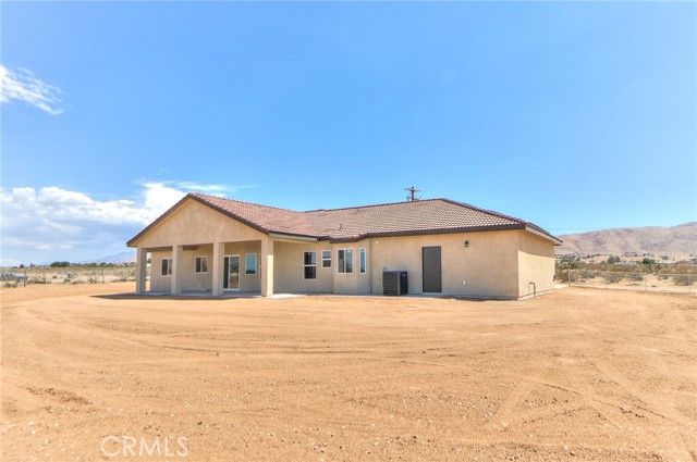 22970 Wren Street, Apple Valley, CA 92308