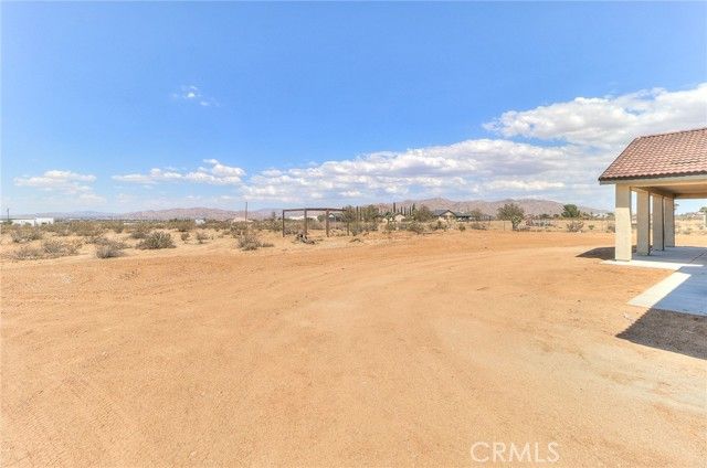 22970 Wren Street, Apple Valley, CA 92308