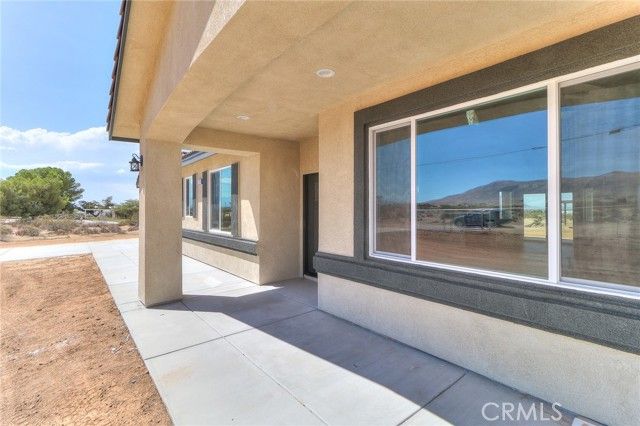 22970 Wren Street, Apple Valley, CA 92308