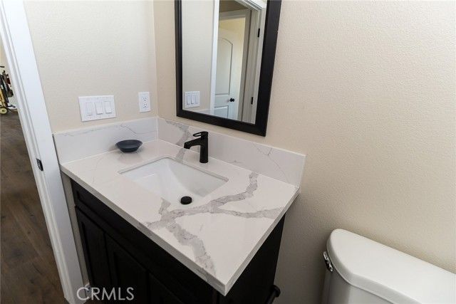 22970 Wren Street, Apple Valley, CA 92308