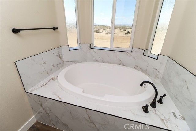 22970 Wren Street, Apple Valley, CA 92308