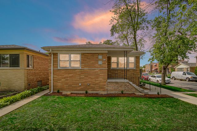 445 W 98th Street, Chicago, IL 60628