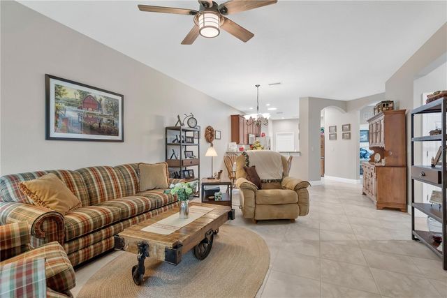 320 BLUEWATER FALLS COURT, Apollo Beach, FL 33572