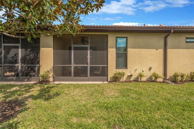 320 BLUEWATER FALLS COURT, Apollo Beach, FL 33572