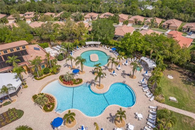 320 BLUEWATER FALLS COURT, Apollo Beach, FL 33572