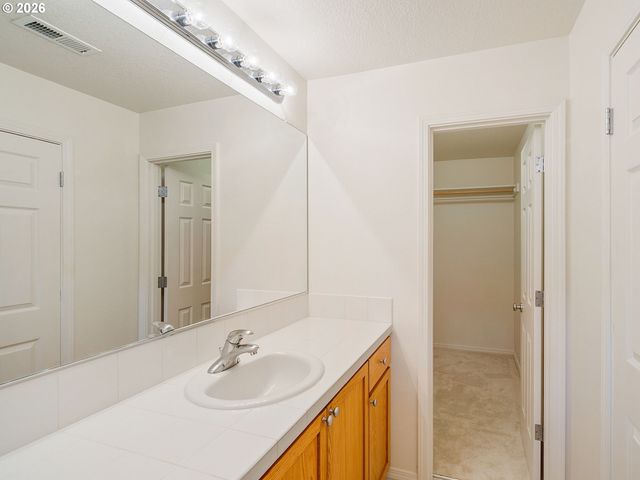 2419 Nw ROSEBURG Ter, Beaverton, OR 97006