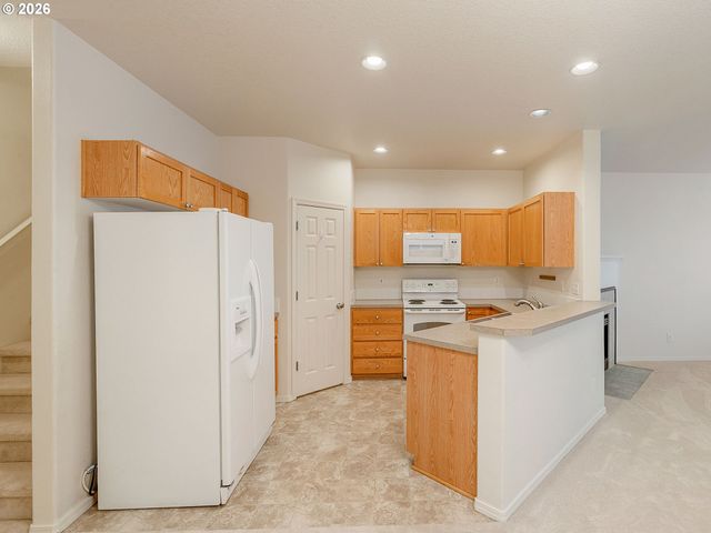 2419 Nw ROSEBURG Ter, Beaverton, OR 97006