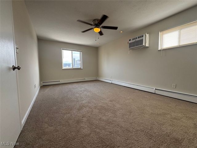 12050 Lake Avenue 602, Lakewood, OH 44107