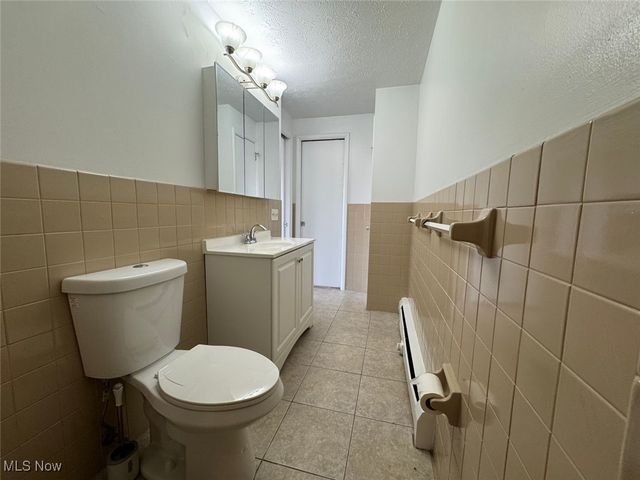 12050 Lake Avenue 602, Lakewood, OH 44107