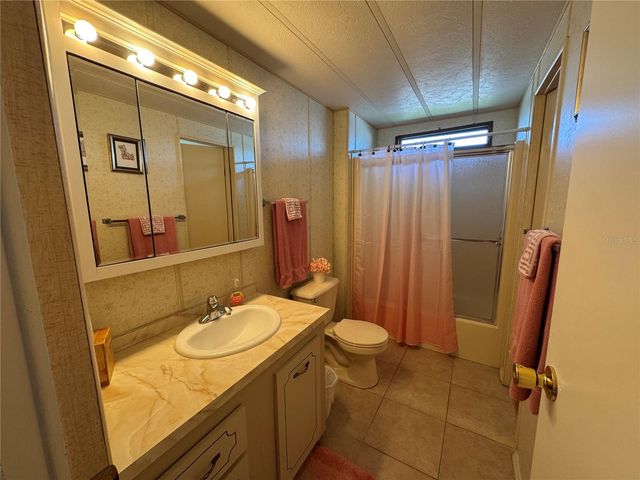 6733 KENSINGTON DRIVE NE, Winter Haven, FL 33881