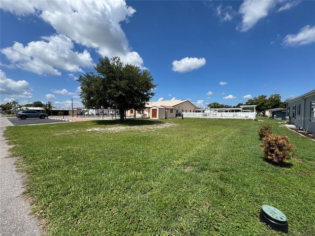 6733 KENSINGTON DRIVE NE, Winter Haven, FL 33881