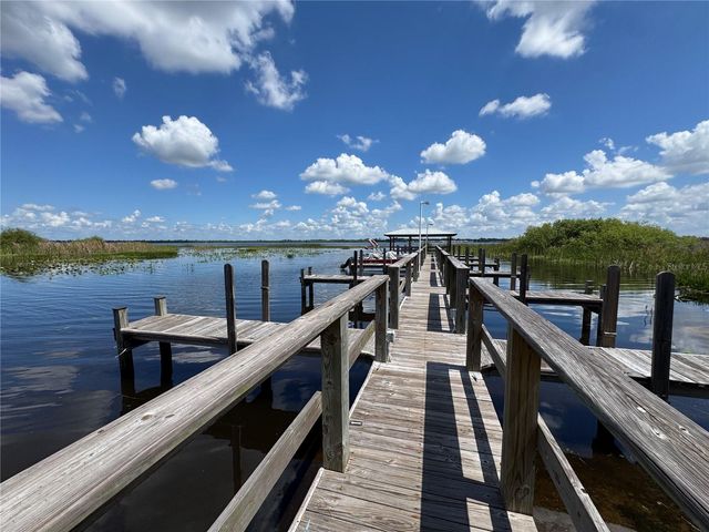 6733 KENSINGTON DRIVE NE, Winter Haven, FL 33881