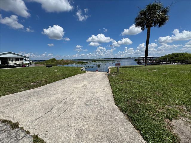 6733 KENSINGTON DRIVE NE, Winter Haven, FL 33881