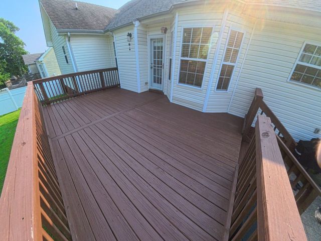 1464 Cedar Springs Cir, Clarksville, TN 37042