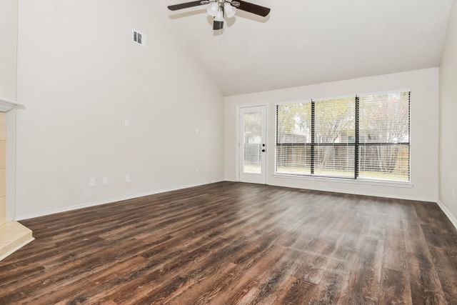 3613 Dorchester Drive, Rowlett, TX 75088