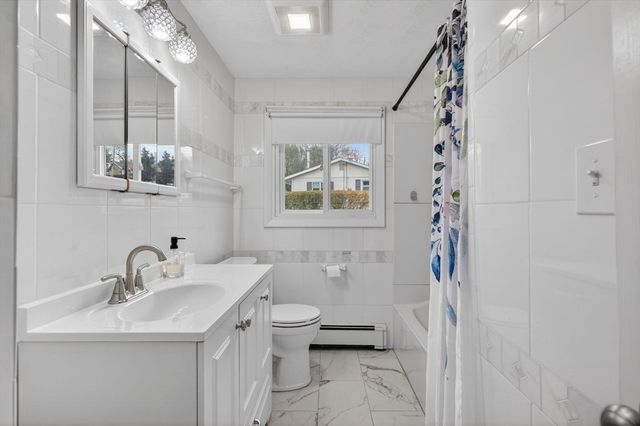 1 Reed Rd, Peabody, MA 01960
