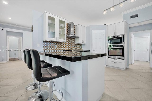 16855 SW 49th Ct, Miramar, FL 33027