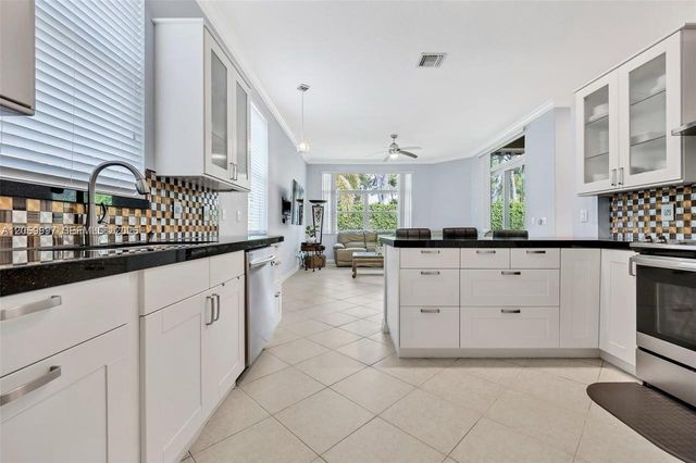 16855 SW 49th Ct, Miramar, FL 33027