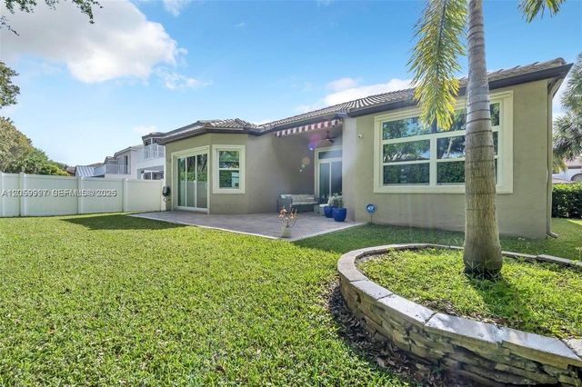 16855 SW 49th Ct, Miramar, FL 33027