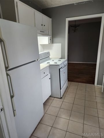 6105 Jennifer Lane, Montgomery, AL 36116