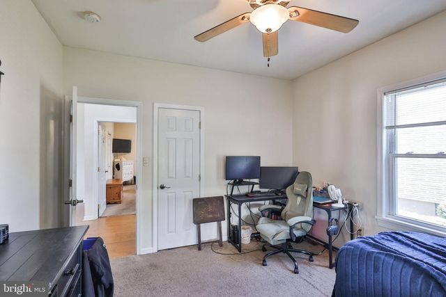 1635 E EMMAUS AVE, Allentown, PA 18103