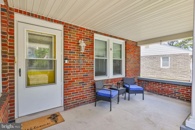 1635 E EMMAUS AVE, Allentown, PA 18103