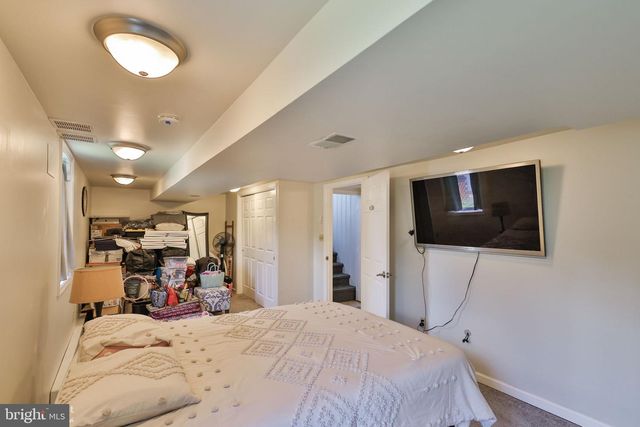 1635 E EMMAUS AVE, Allentown, PA 18103
