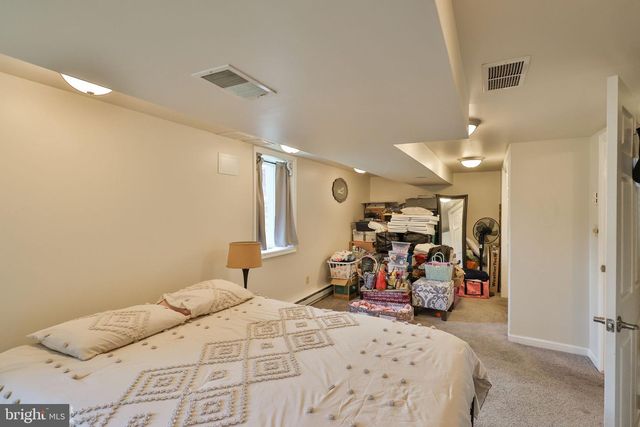 1635 E EMMAUS AVE, Allentown, PA 18103