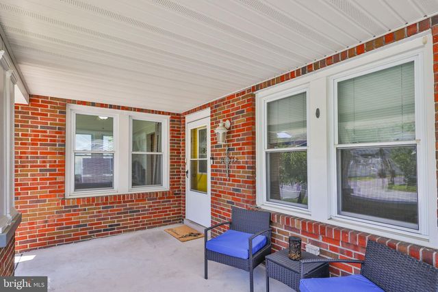 1635 E EMMAUS AVE, Allentown, PA 18103