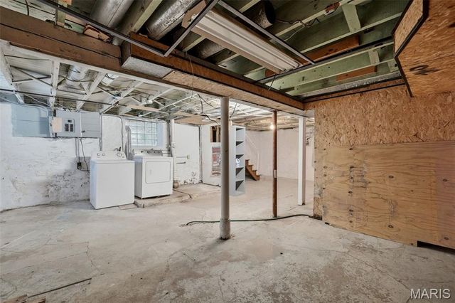 5339 Quincy Street, St Louis, MO 63109