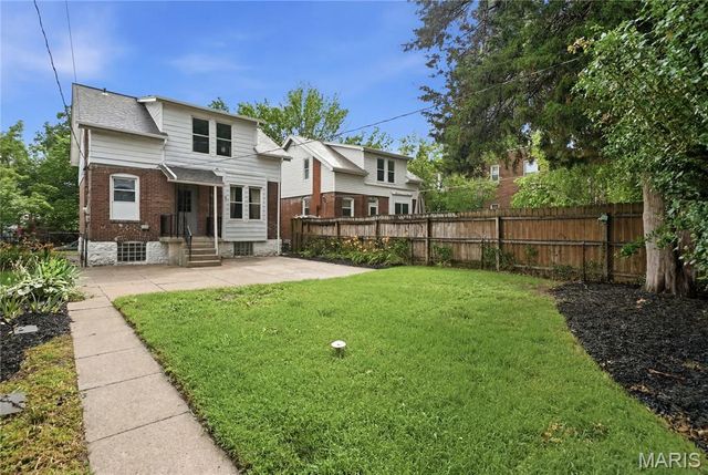 5339 Quincy Street, St Louis, MO 63109