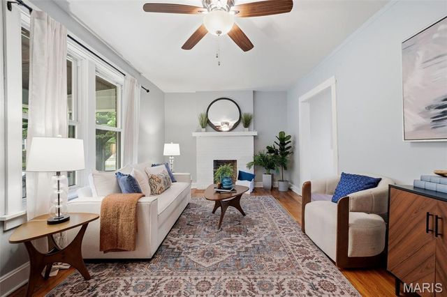 5339 Quincy Street, St Louis, MO 63109