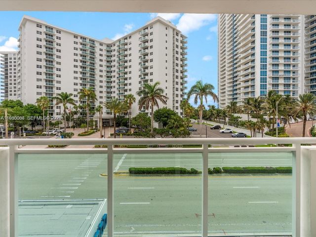 3000 S Ocean Dr 206, Hollywood, FL 33019